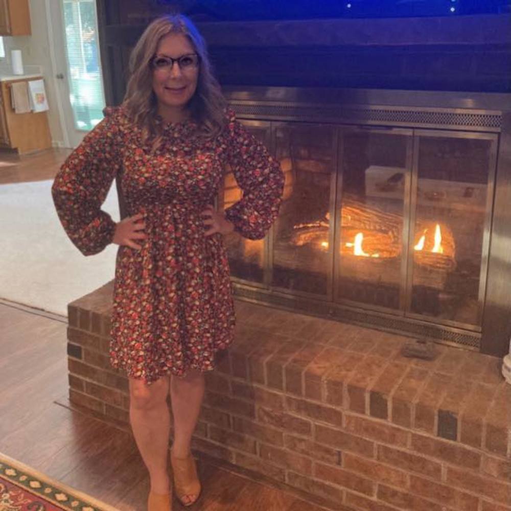 Meet your Posher, Julieann